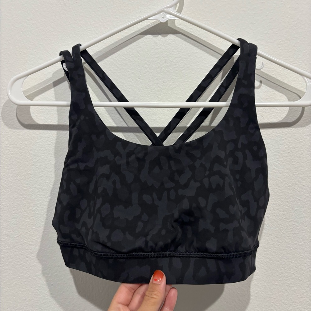 Lululemon Formation Camo Size 6 Energy Bra